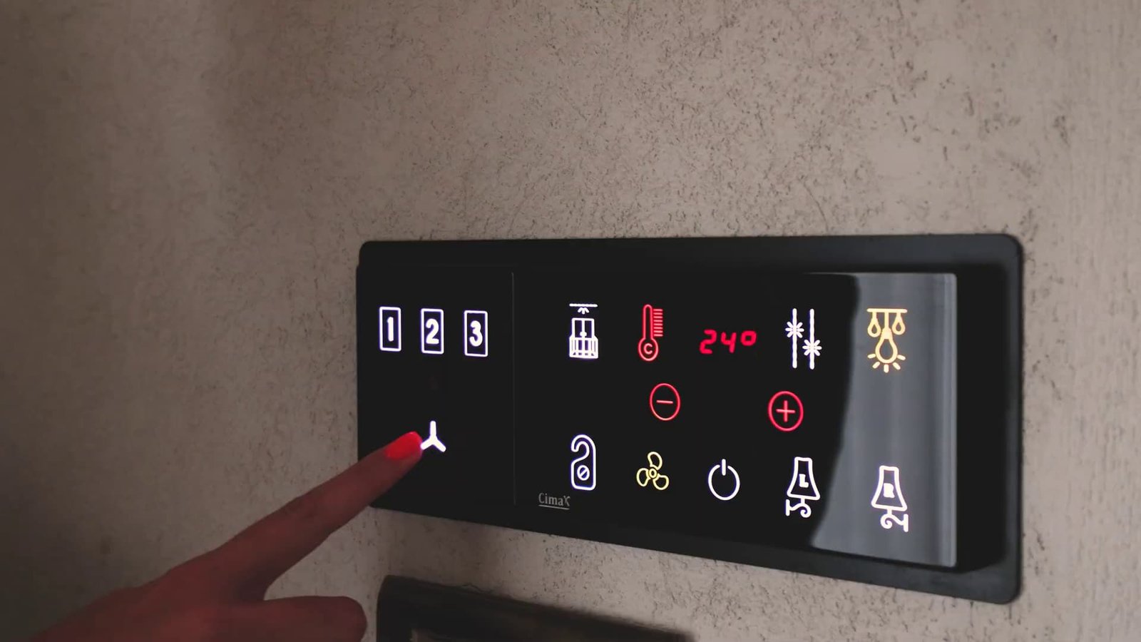 vlcsnap-2025-09-06-20h32m24s248