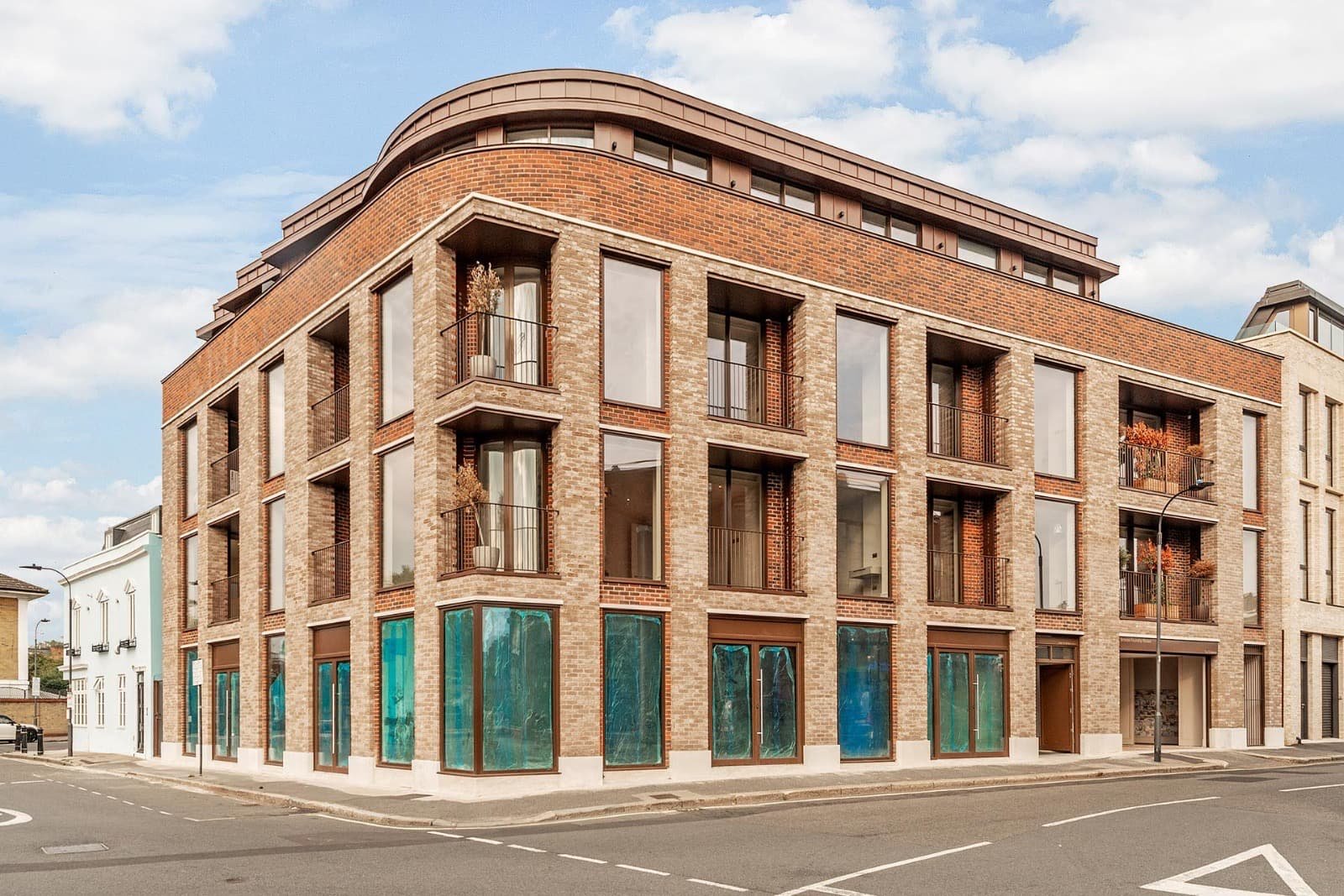 3f7391b7-3e96-4e75-8ffd-cb3d102a5470-2